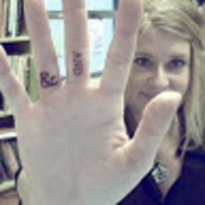 Meet your Posher, Danielle nicole